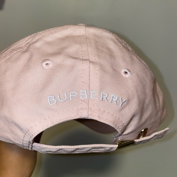 New Burberry Her collection pink women’s hat. - Picture 4 of 6